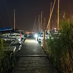 Labedzi Ostrow Osrodek Wypoczynkowy Üdülőközpont