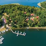 Üdülőközpont Labedzi Ostrow Osrodek Wypoczynkowy