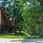 Ośrodek wypoczynkowy łabędzi Ostrów Piekna Gora