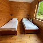 Labedzi Ostrow Osrodek Wypoczynkowy Resort *