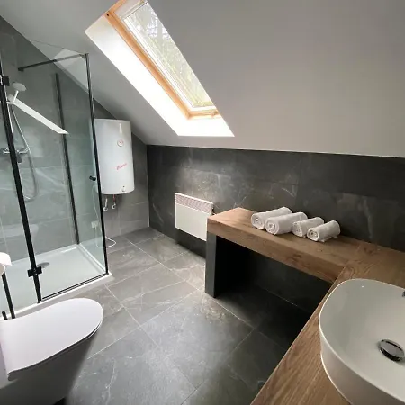 Labedzi Ostrow Osrodek Wypoczynkowy *