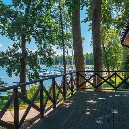 Labedzi Ostrow Osrodek Wypoczynkowy 度假村 *