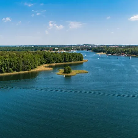 度假村 Labedzi Ostrow Osrodek Wypoczynkowy *