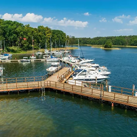 Labedzi Ostrow Osrodek Wypoczynkowy *