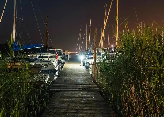 Labedzi Ostrow Osrodek Wypoczynkowy Resort