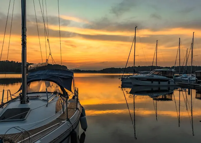 Resort Labedzi Ostrow Osrodek Wypoczynkowy *